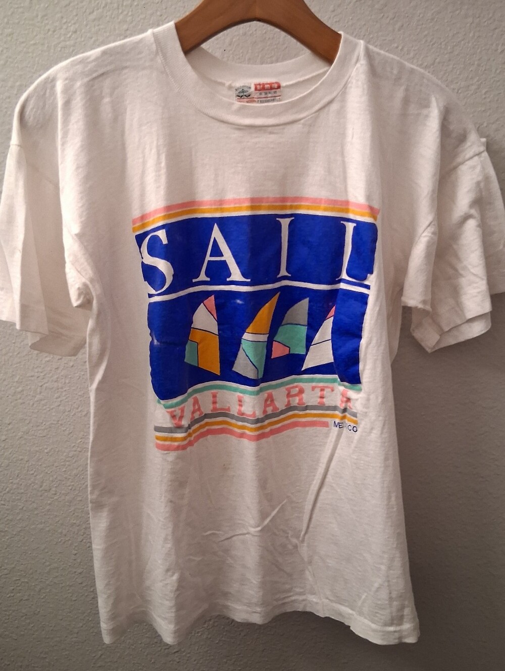 Vintage Sail T Shirt Mexico Size US Medium Single Stitch